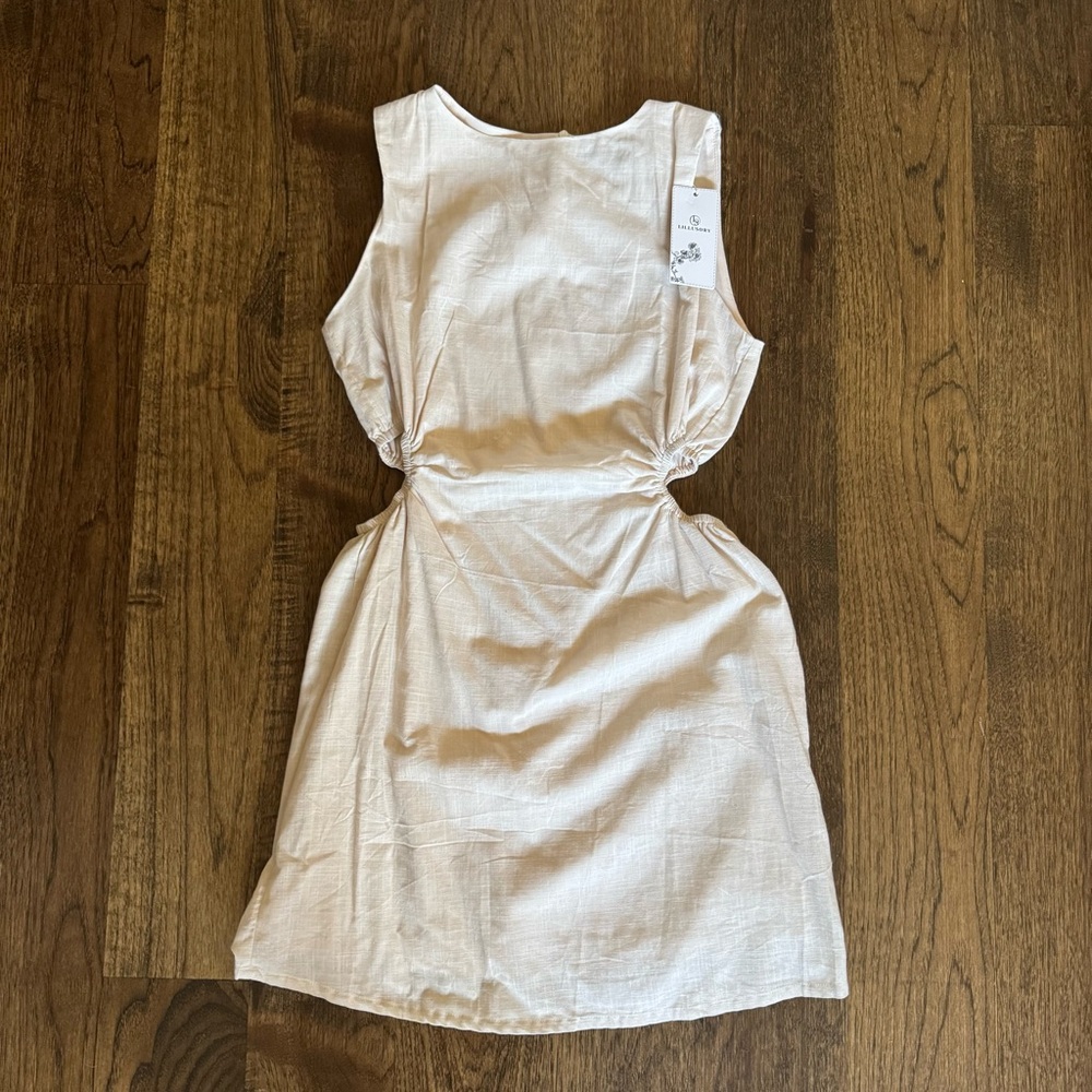 Sleeveless Beige Dress